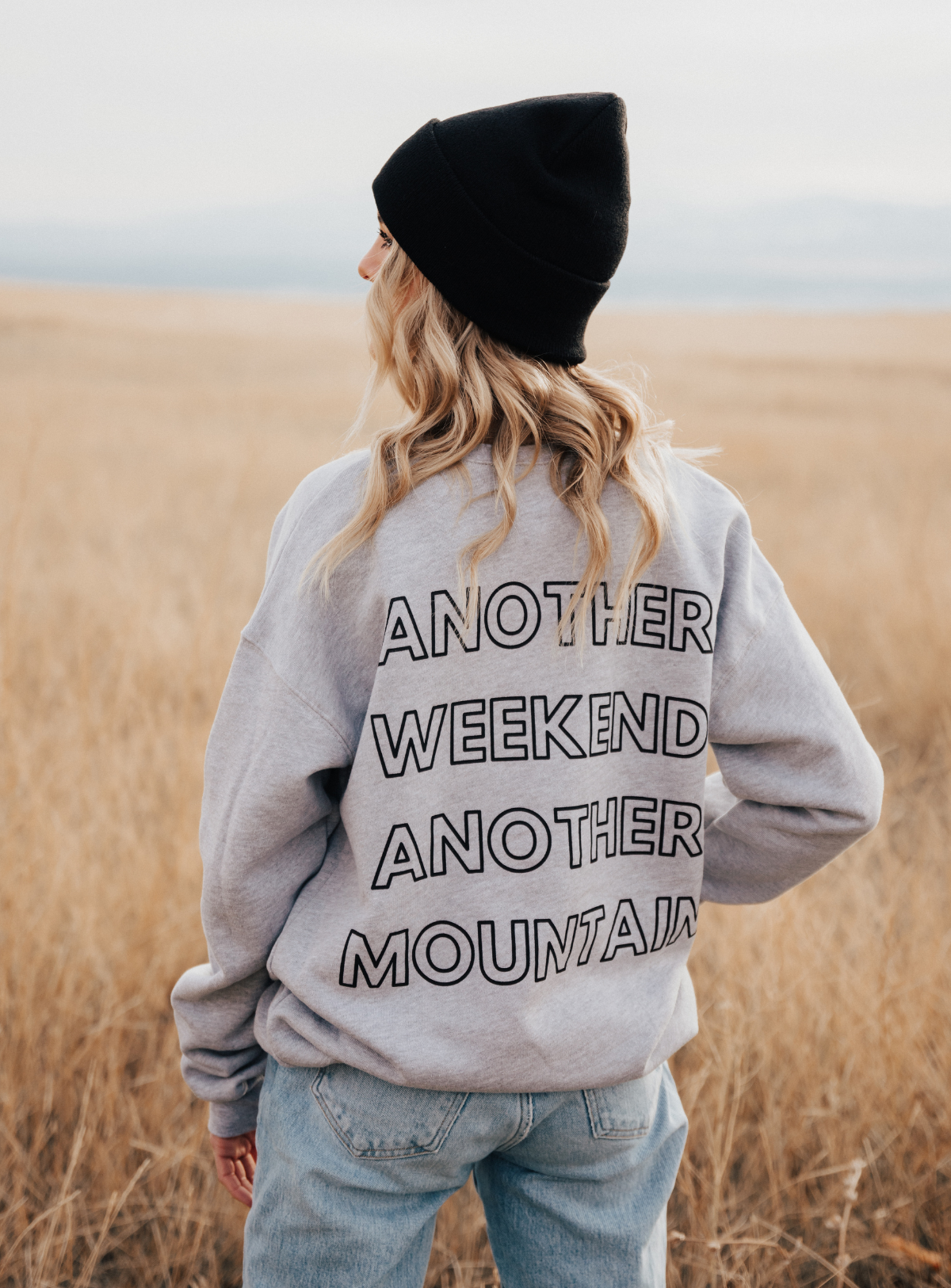 ANOTHER MOUNTAIN SWEATSHIRT